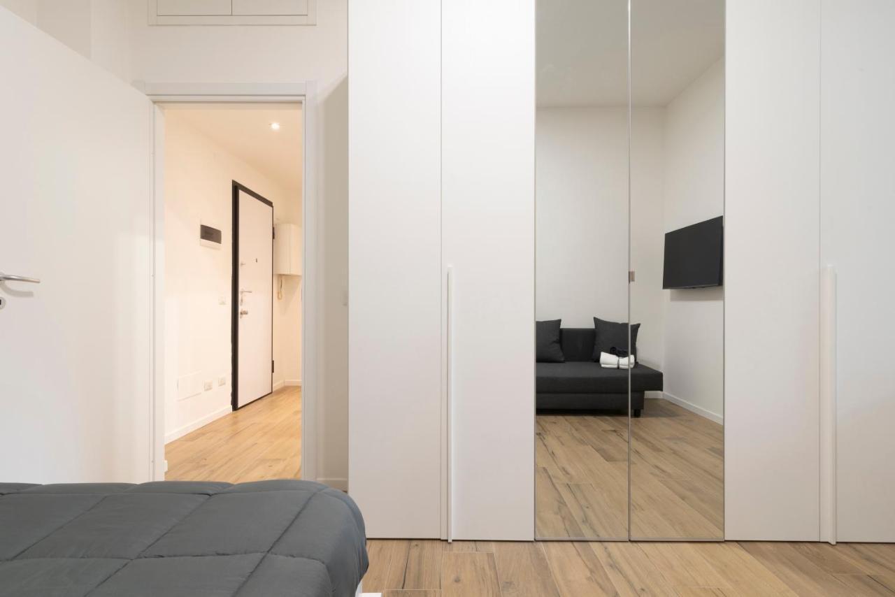Chic Home Milano "Wifi & Smart Lock" Екстер'єр фото