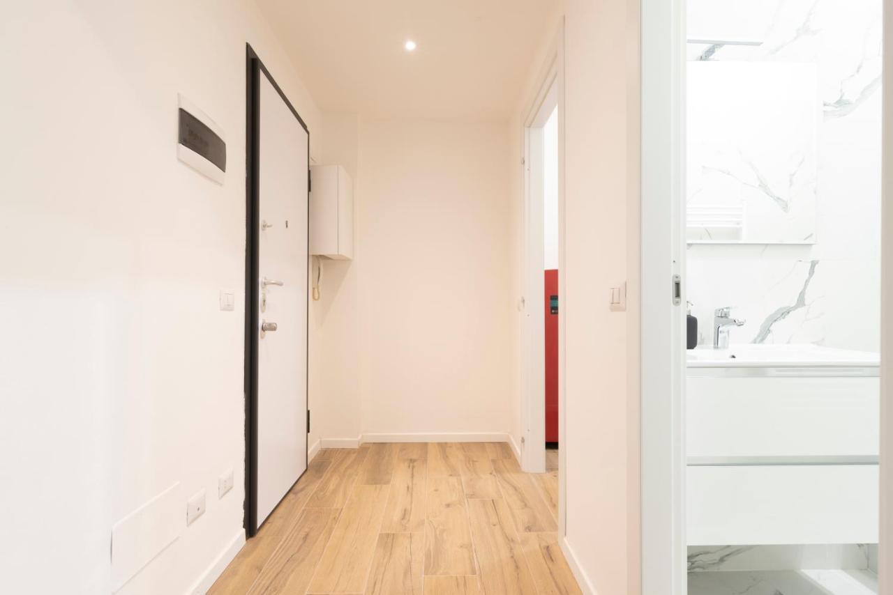 Chic Home Milano "Wifi & Smart Lock" Екстер'єр фото