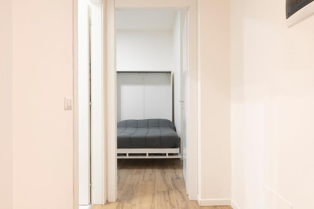 Chic Home Milano "Wifi & Smart Lock" Екстер'єр фото